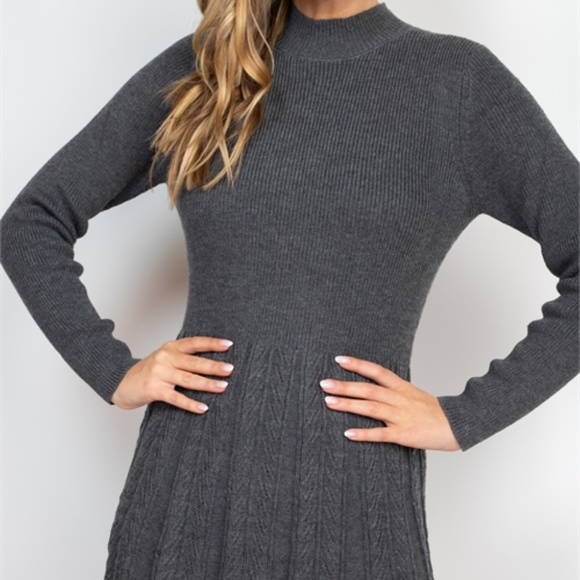 Charcoal knit dress - Picture 2 of 8